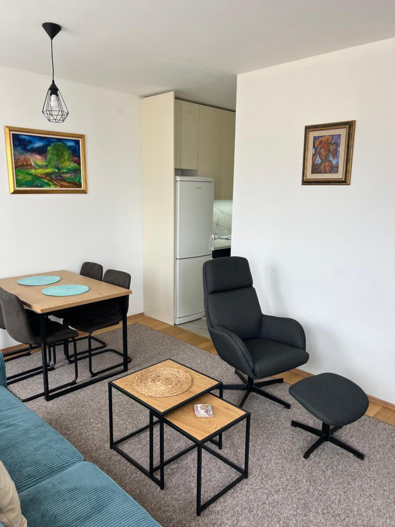 Liboroapartments Ni Exterior foto
